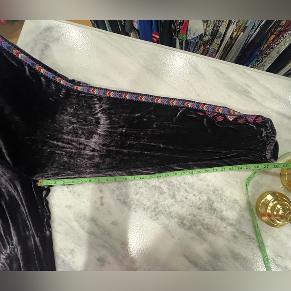 Johnny Was NWT Ruah Velvet Embroidered Luxe Jogger Pants Sz XL SOLD - Picture 4 of 7
